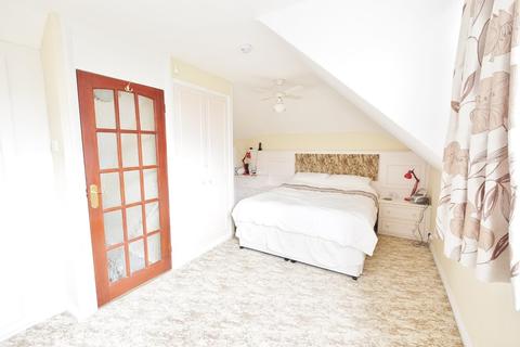 17 Mosyer Drive, Orpington, BR5 4PN