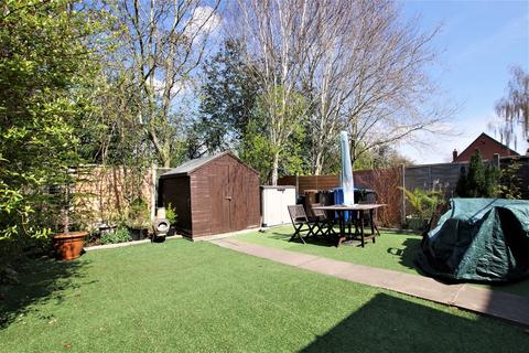 3 Badgery Close, Uttoxeter, ST14 7RR