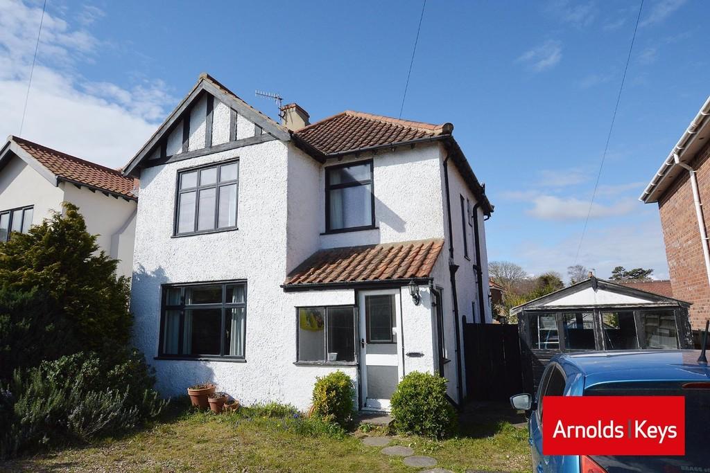 Hadley Road, Sheringham 3 bed detached house £350,000