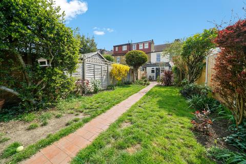 40 Osterley Park View Road, London, W7 2HH