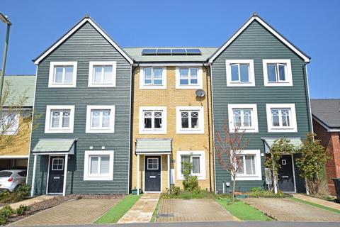 20 Stevens Way, Church Crookham, Fleet, GU52 8BD