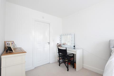 20 Stevens Way, Church Crookham, Fleet, GU52 8BD