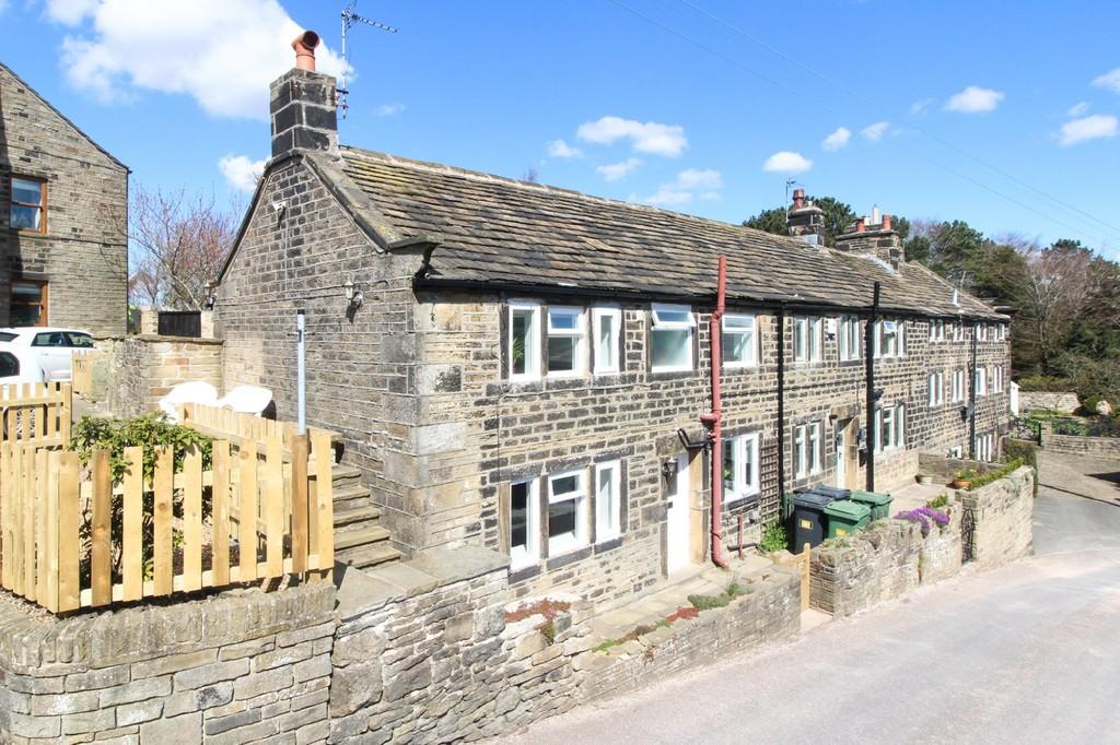 Whinney Bank Lane, Holmfirth 2 bed end of terrace house £275,000