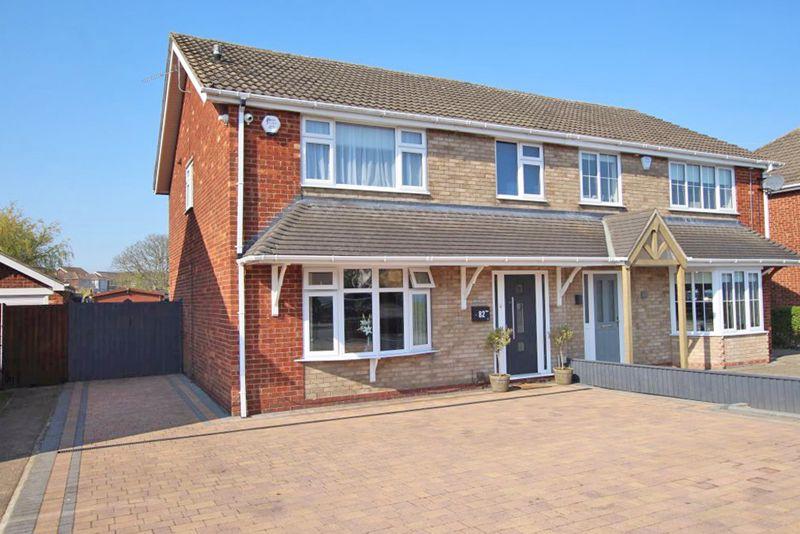 DAGGETT ROAD, CLEETHORPES 4 bed semidetached house £300,000