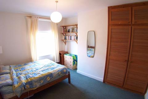 55 Beechwood Mount, Leeds, LS4 2NQ