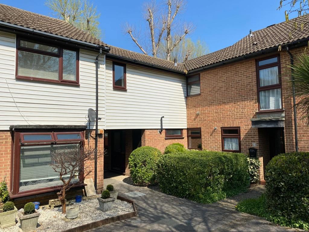 Avondale Ash Vale,Hampshire GU12 5NE 4 bed terraced house £385,000