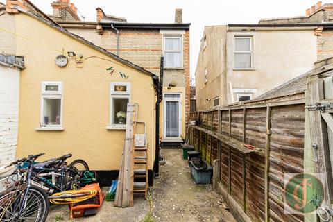 48 Guildford Road, Croydon, CR0 2HG