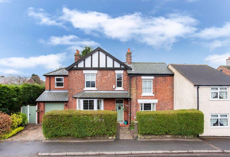 Boundary Lane, Mossley, Congleton 4 bed semidetached house £450,000