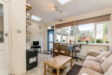 85 Holland Road, London, NW10 5AT