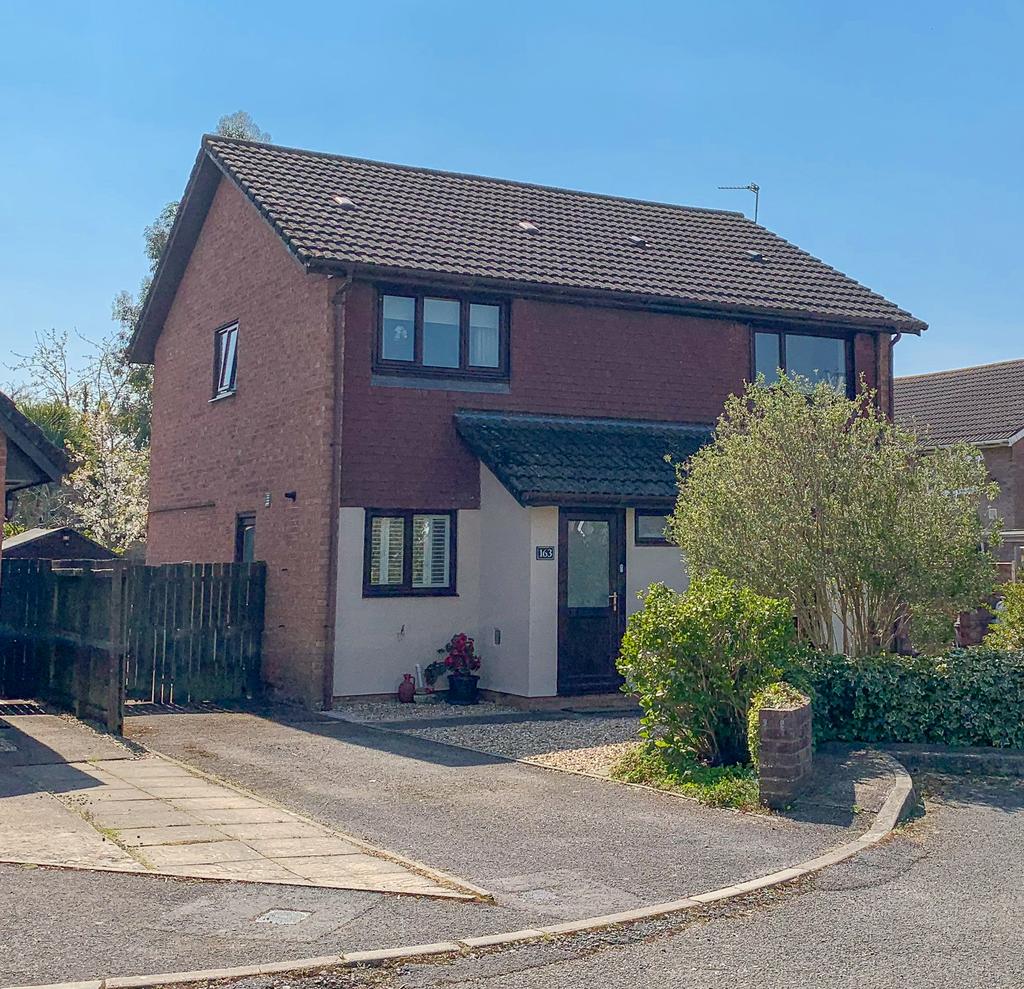163 Castle Lea, Caldicot, Monmouthshire, NP26 4HS 2 bed semidetached