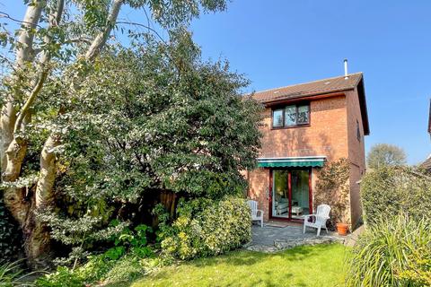 163 Castle Lea, Caldicot, NP26 4HS