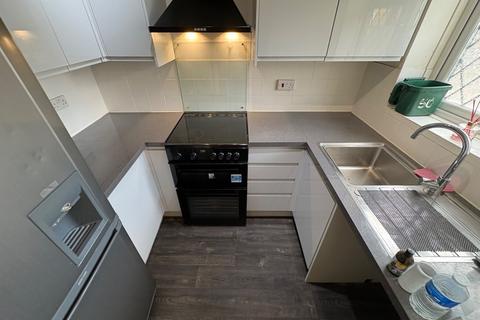 undefined, Beaulieu Close, Hounslow