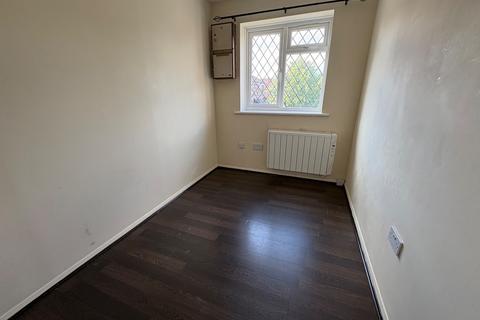 undefined, Beaulieu Close, Hounslow