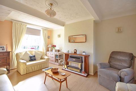 32 Beacon Lane, Dudley, DY3 1NB
