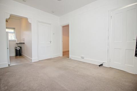 1 bedroom ground floor flat to rent, White Horse Hill, Chislehurst