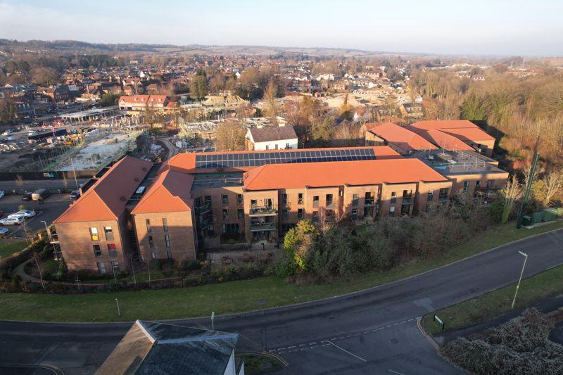 Alton town centre 2 bed retirement property for sale £415,000