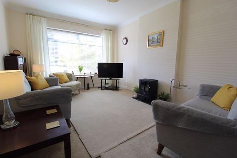 1 Bradden Close, Wirral, CH63 9HB