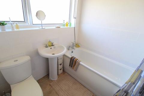 1 Bradden Close, Wirral, CH63 9HB