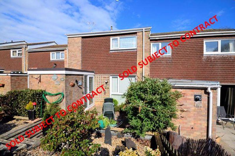 LONGCROFT DRIVE, BRIXHAM 3 bed end of terrace house £189,950