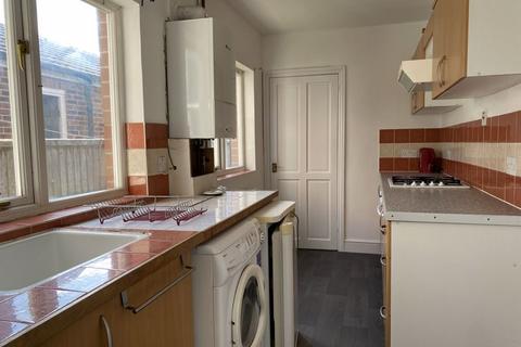 2 bedroom terraced house to rent, Boothen Road, Stoke-On-Trent