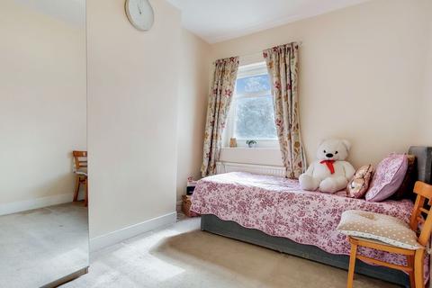 98 Fairholme Road, Croydon, CR0 3PH