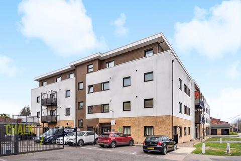 Flat 16, Autumn Court Spring Gardens, Romford, RM7 9BN