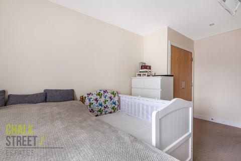 Flat 16, Autumn Court Spring Gardens, Romford, RM7 9BN