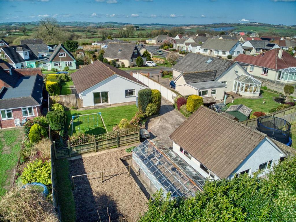 Parklands, South Molton 4 bed bungalow £395,000