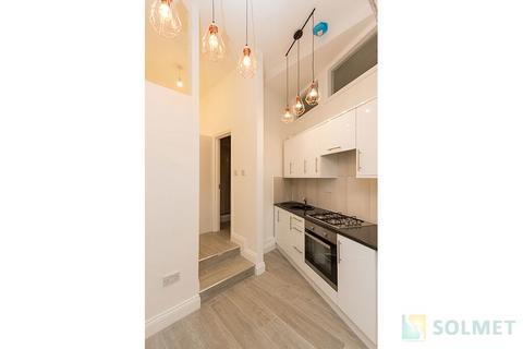 undefined, Kilburn High Road, London NW6