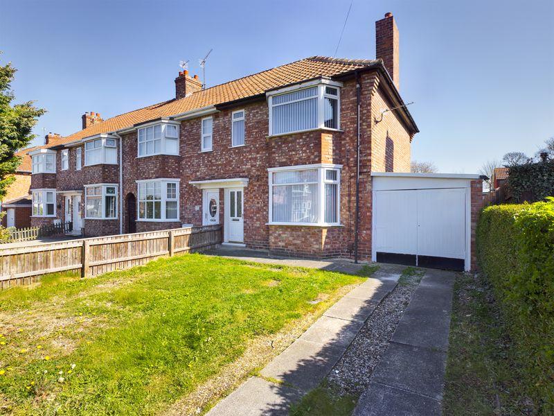 Pritchett Road, Ormesby, TS3 0NQ 3 bed semidetached house £130,000