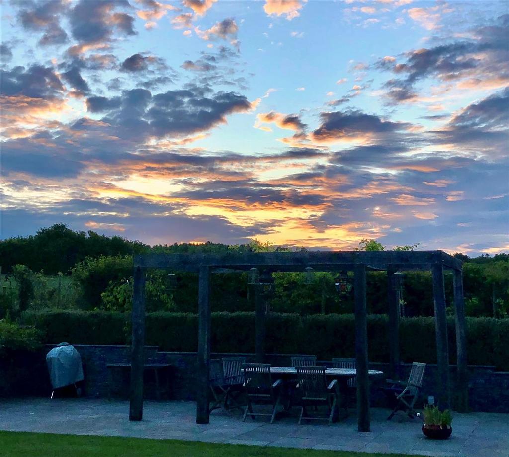 Sunset - Thimble Hall.jpg