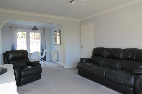 42 Larcombe Road, St Austell, PL25 3EZ