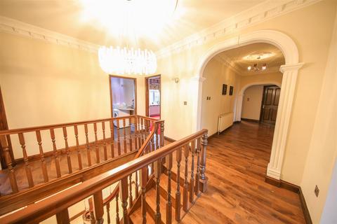 76 Upper Park Road, Salford, M7 4JA