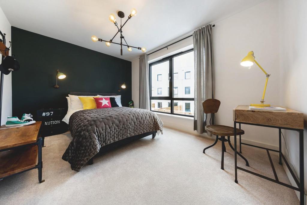 Bedroom (3).jpg