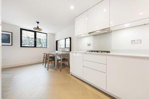 51a Brading Road, London, SW2 2AP