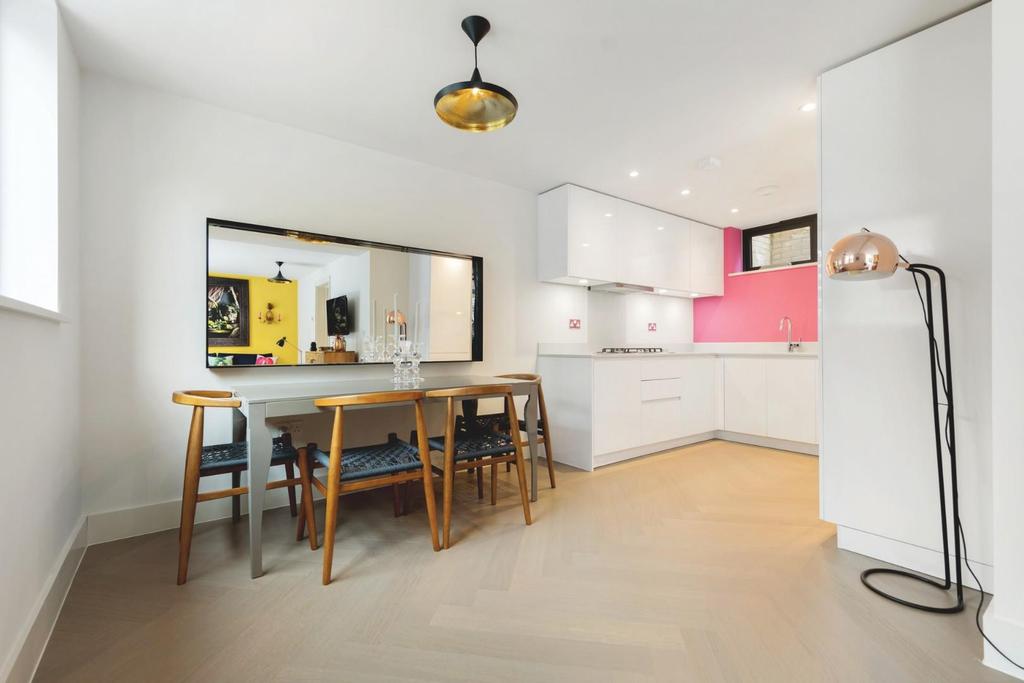 Kitchen (2).jpg