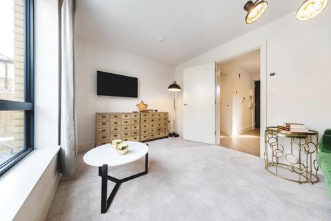 51a Brading Road, London, SW2 2AP