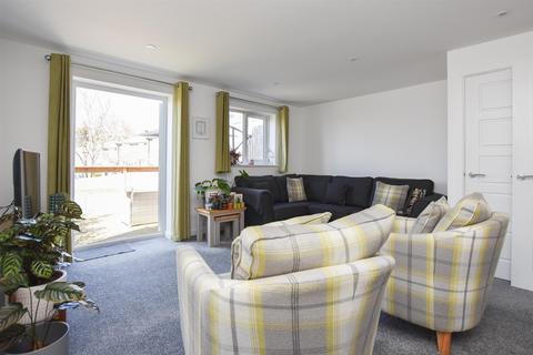 17 Downey Close, St Leonards-on-sea, TN37 7LJ