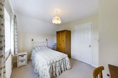24 Birchwood Fields, Tuffley, Gloucester, GL4 0AL