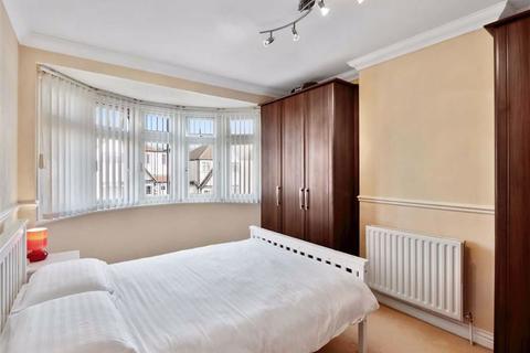 78 Selworthy Road, London, SE6 4DN
