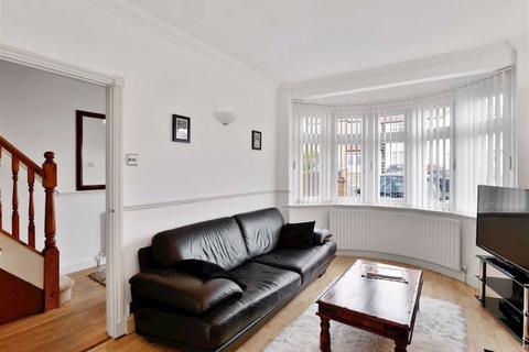 78 Selworthy Road, London, SE6 4DN