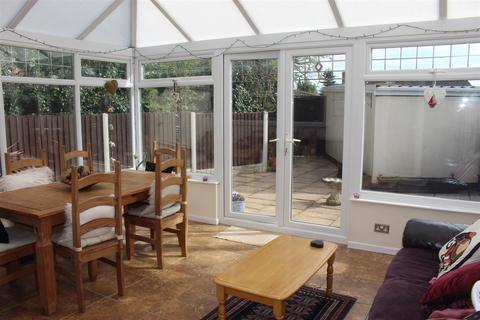 2 Main Road, Austrey, Atherstone, CV9 3EH