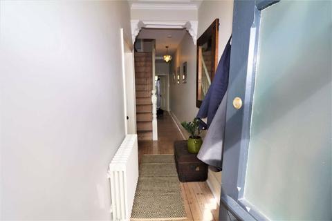 44 College Road, Manchester, M16 8FH