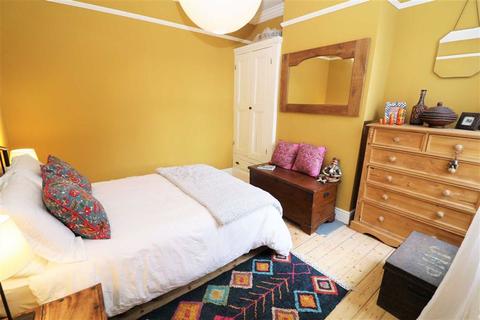 44 College Road, Manchester, M16 8FH