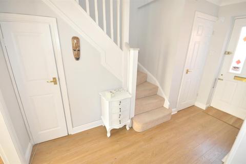 23 Hoopers Close, Bottesford, Nottingham, NG13 0FH