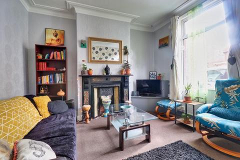 28 Barden Place, Leeds, LS12 3EQ