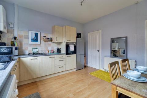 28 Barden Place, Leeds, LS12 3EQ