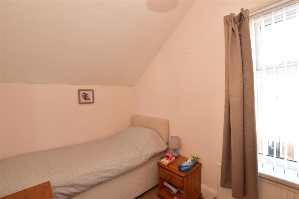 Bedroom 3 (side)