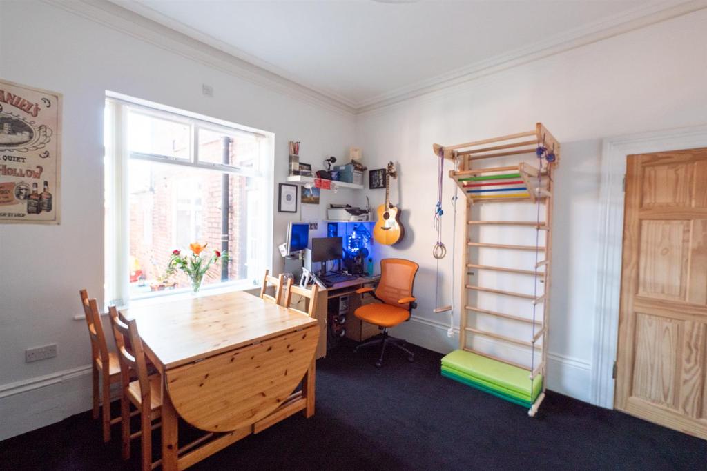 Dining Room / Sitting Room