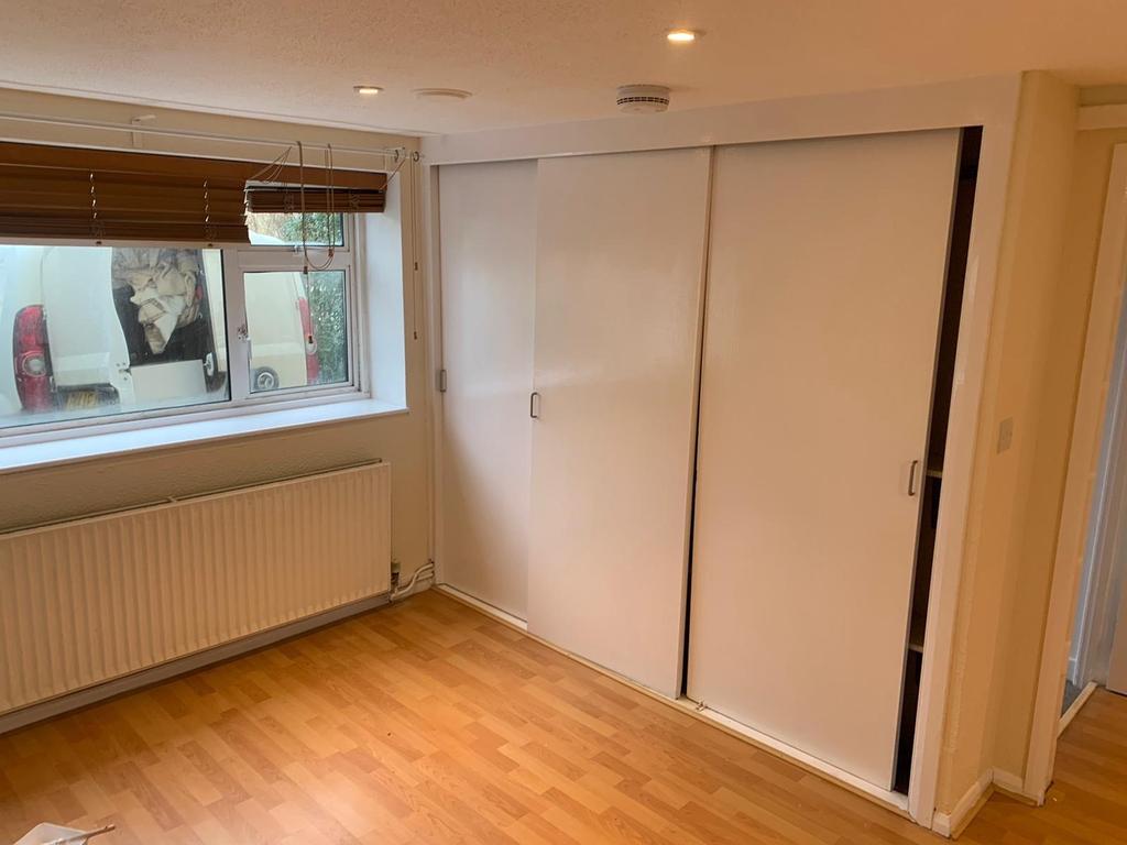 Marshfield Way, Fairfield Park, Bath BA16HQ 4 bed terraced house £345,000